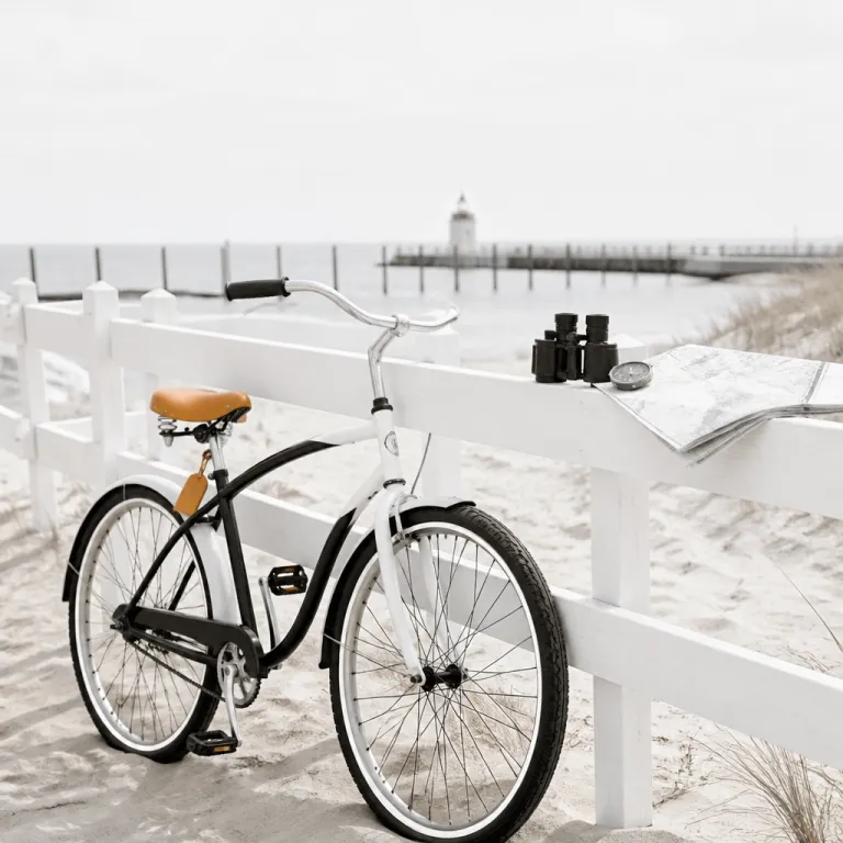 Nantucket vs Martha’s Vineyard: How to Choose the Right Island for Your Stay